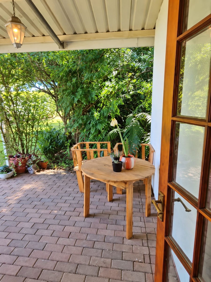 To Let 1 Bedroom Property for Rent in Melodie North West